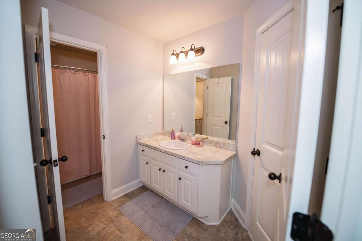 117 Kensington Trace Bethlehem - 33