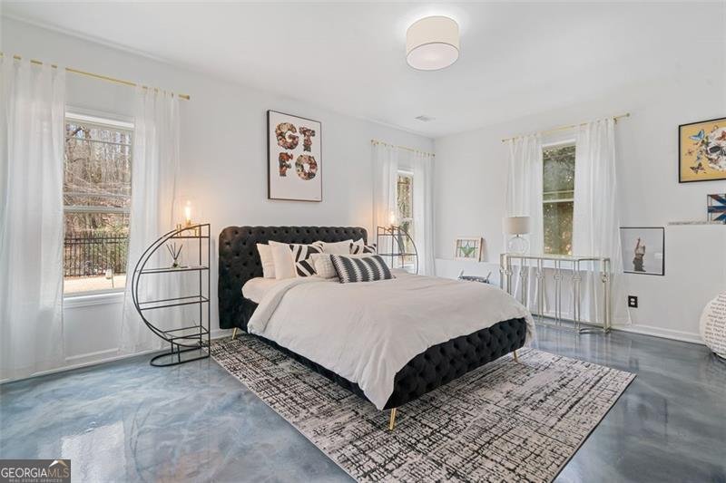 1525 CAMDEN COVE Drive Cumming - 33