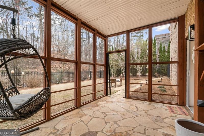1525 CAMDEN COVE Drive Cumming - 35