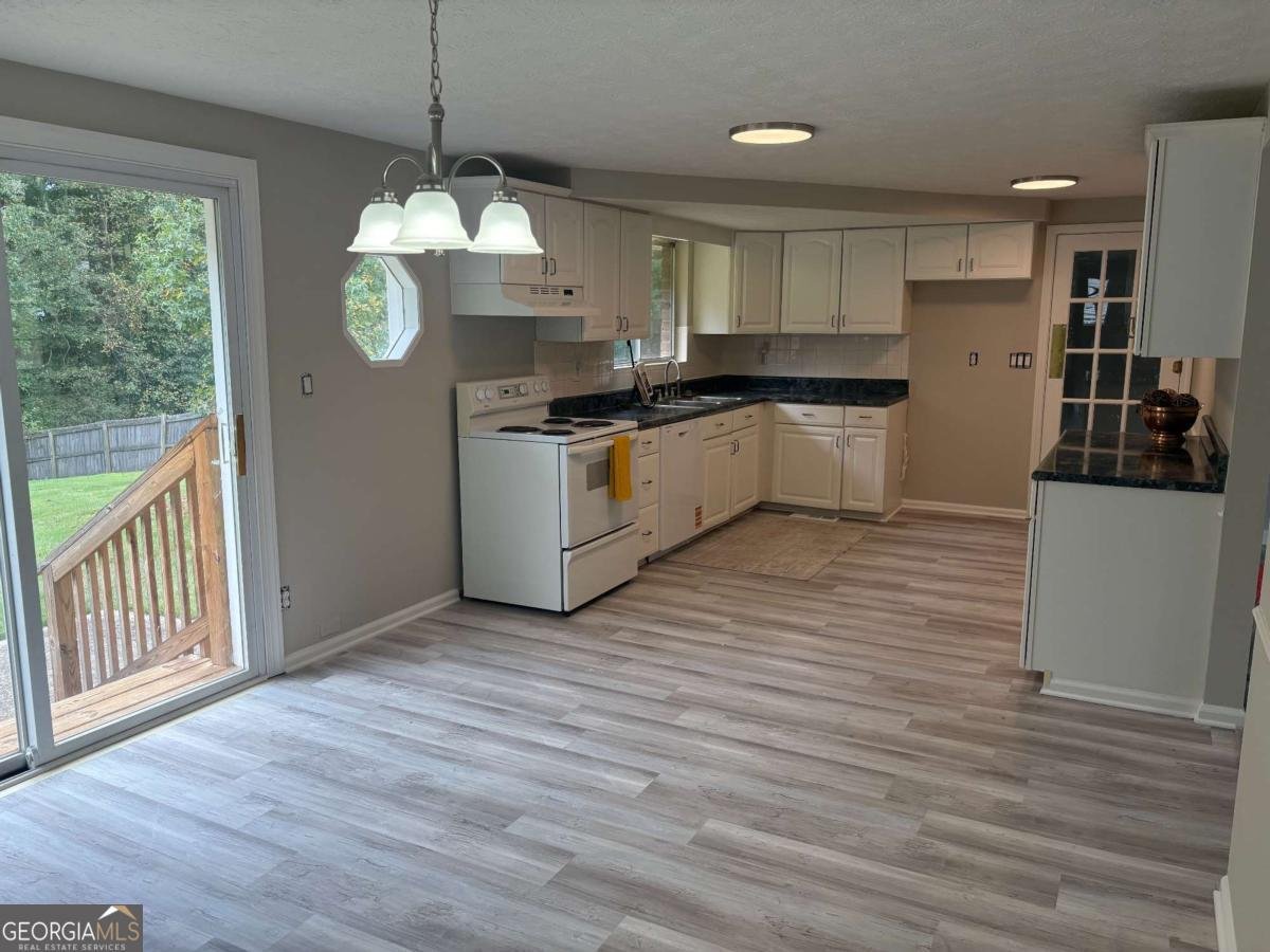 6045 Bear Drive Douglasville - 9