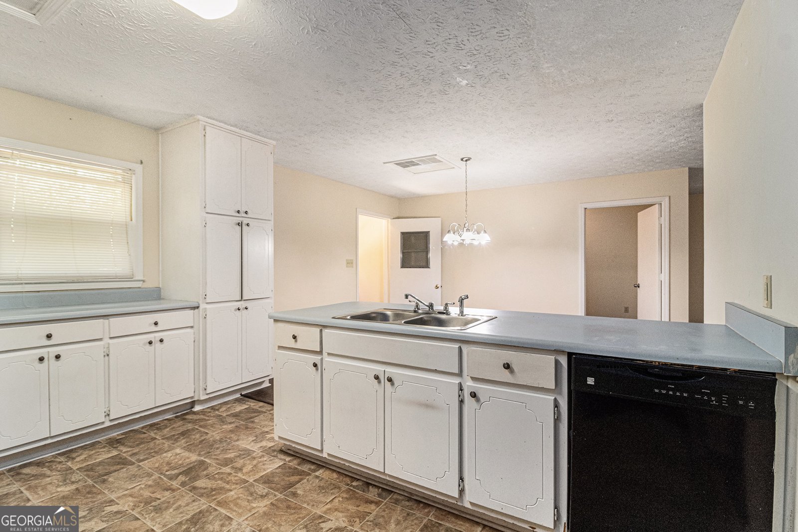 10639 Fitzgerald Road Jonesboro - 8