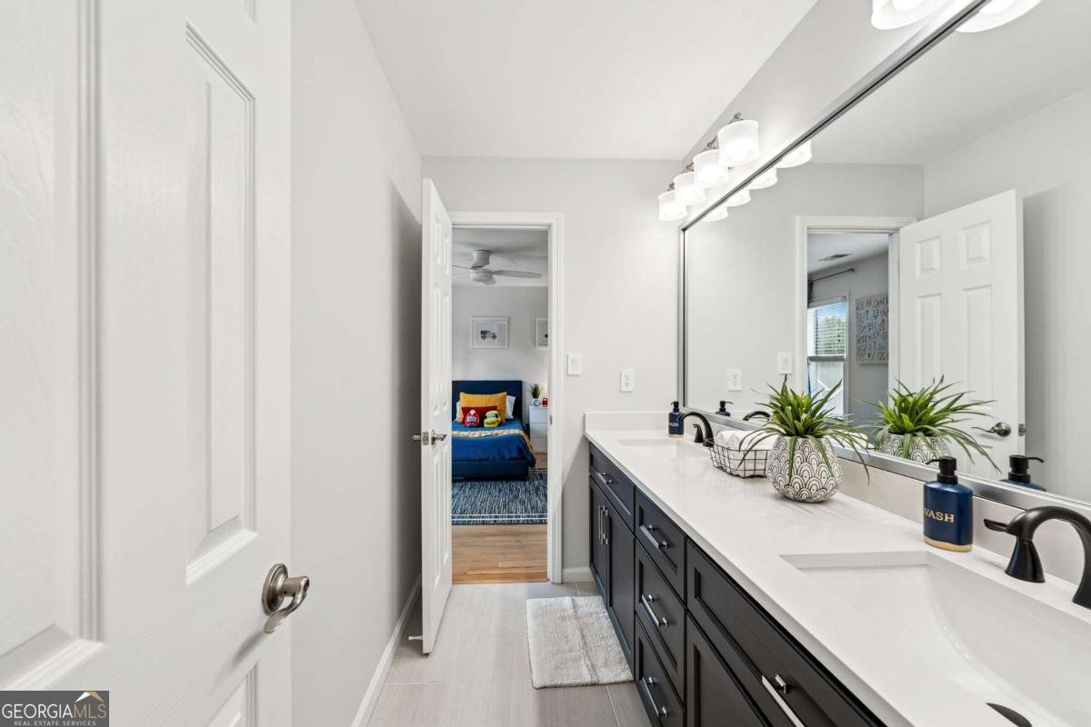 355 Fairleaf Court Alpharetta - 24