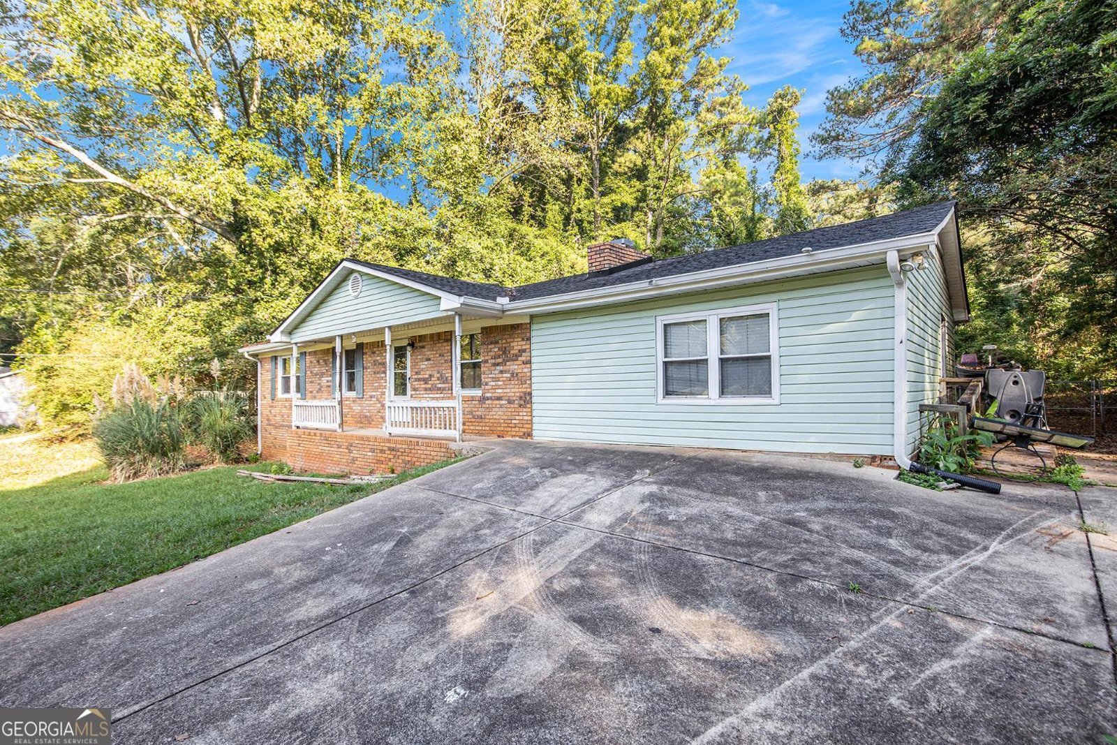 6480 Executive Drive Winston - 3