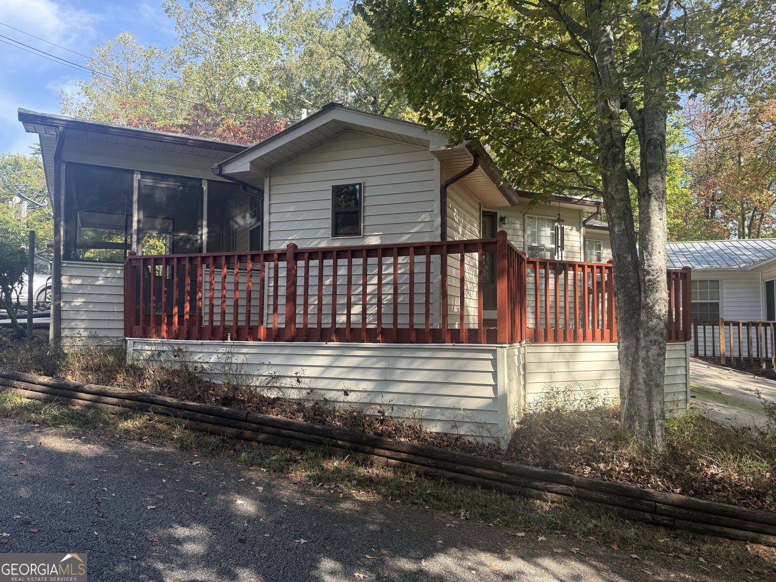 29 Cindy Parkway Cleveland - 2
