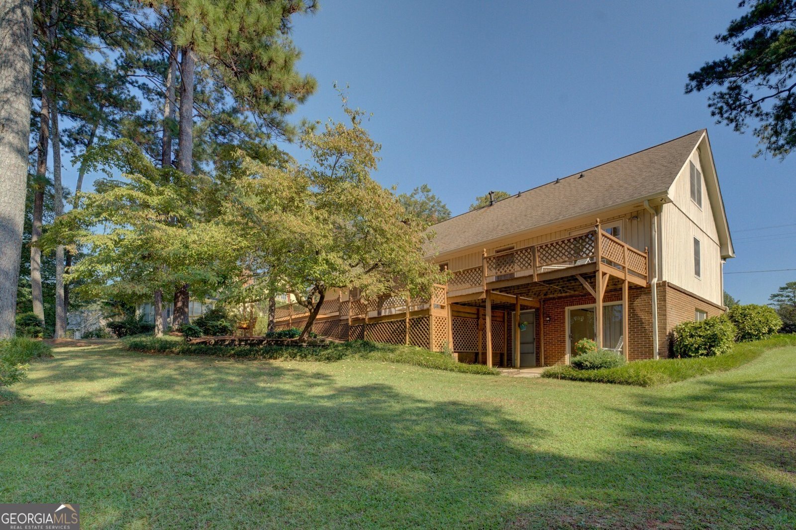 719 Clubhouse Drive Conyers - 31