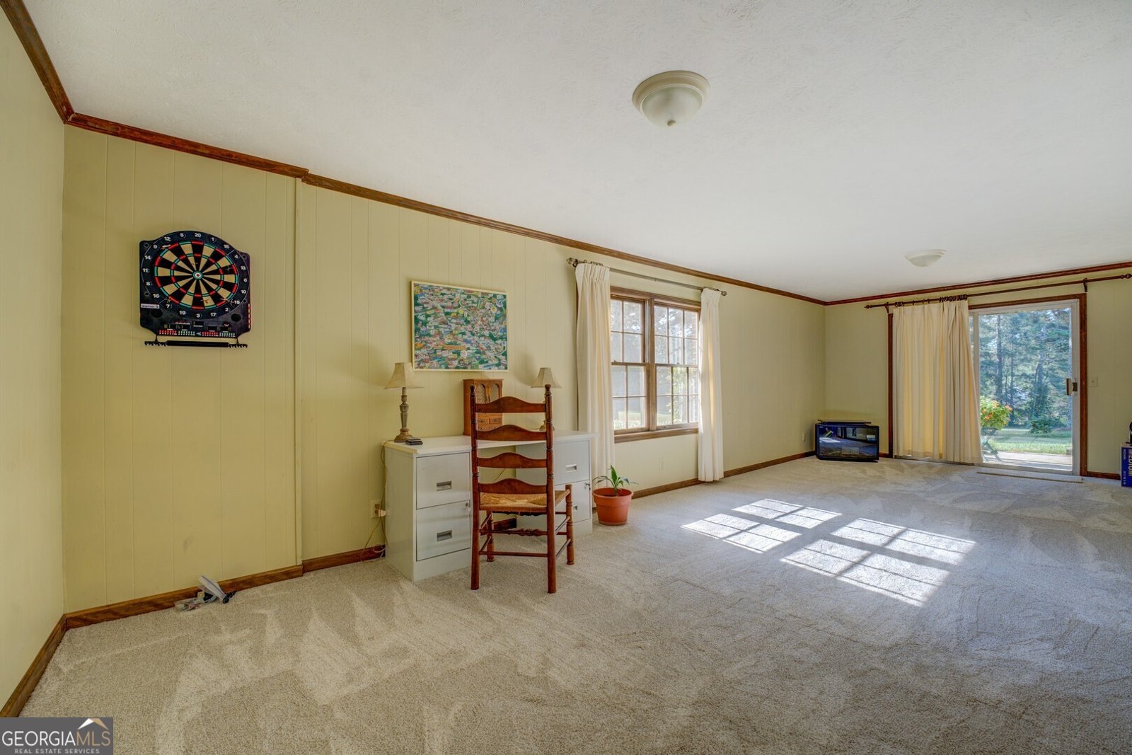 719 Clubhouse Drive Conyers - 35