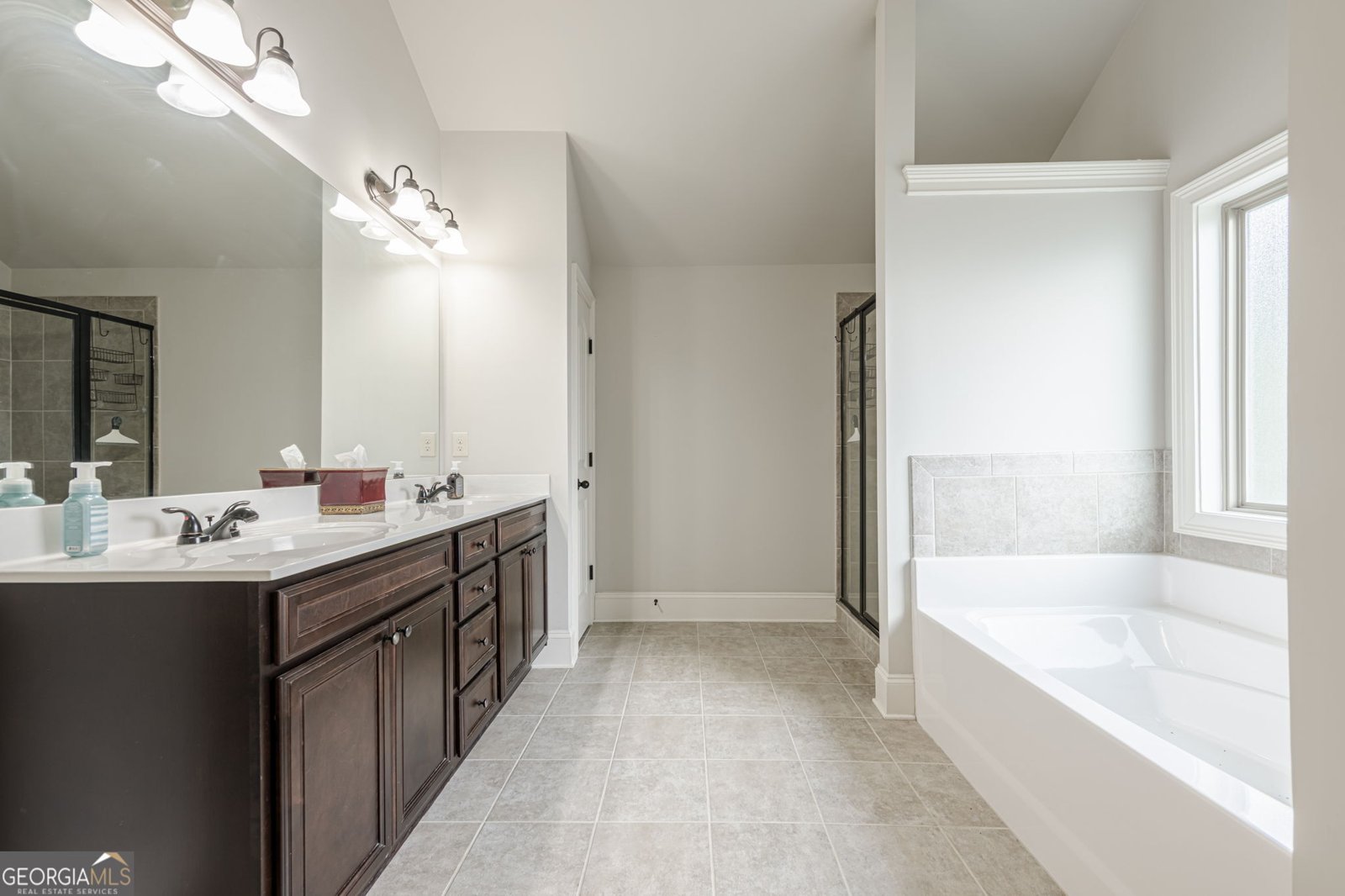 207 Birchwood Drive Loganville - 40