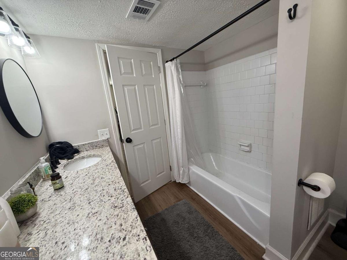 6851 Roswell Road Atlanta - 17
