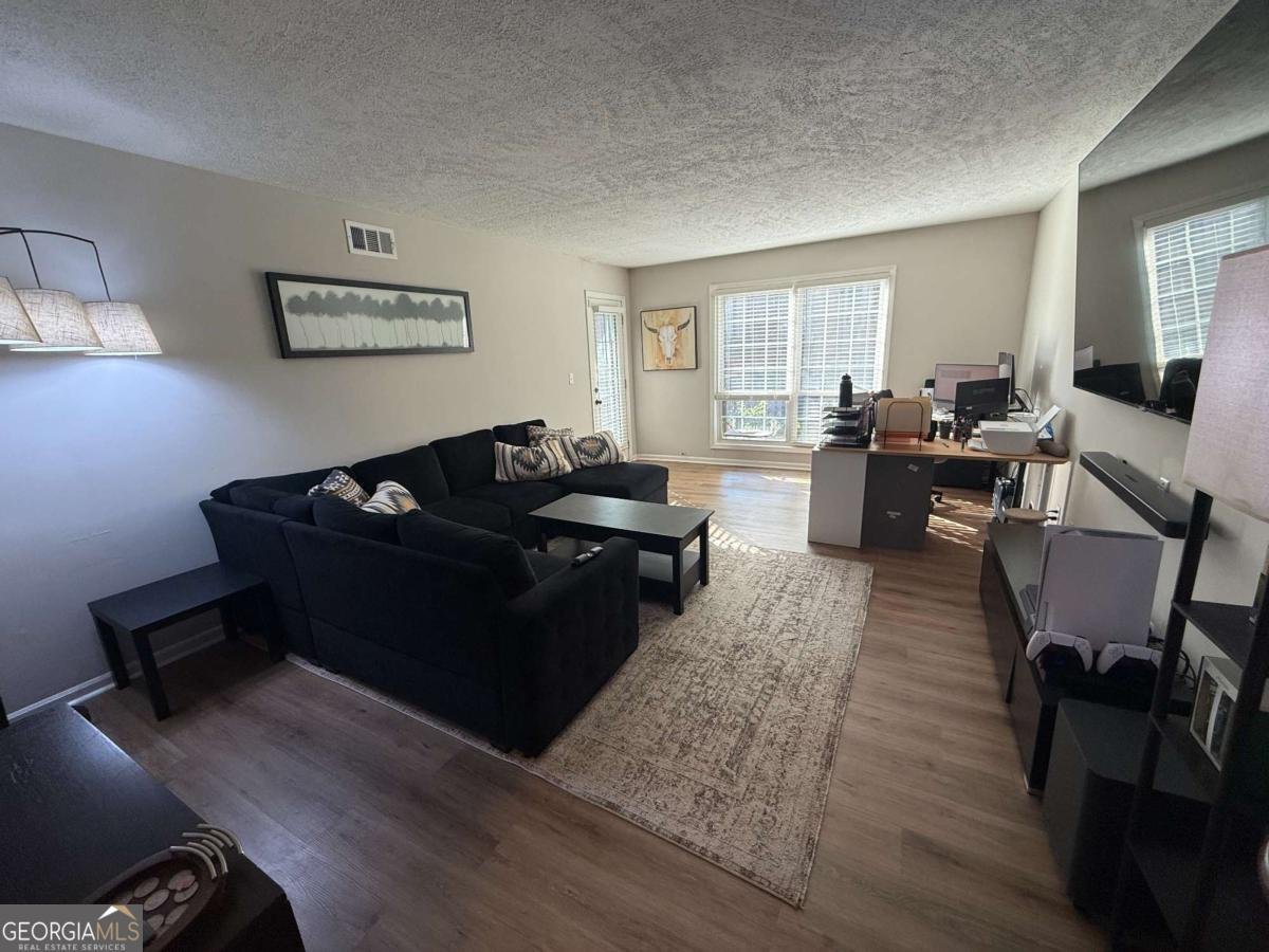 6851 Roswell Road Atlanta - 4