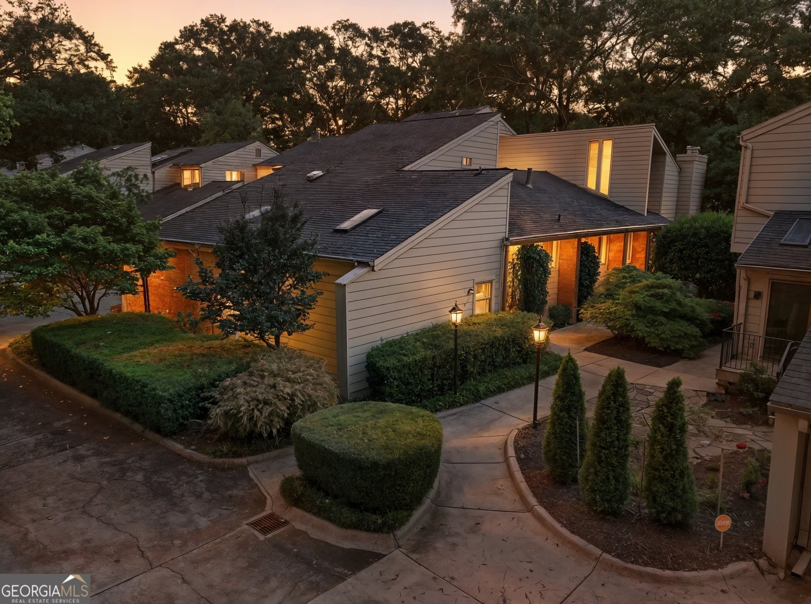 4094 Columns Drive Marietta - 1