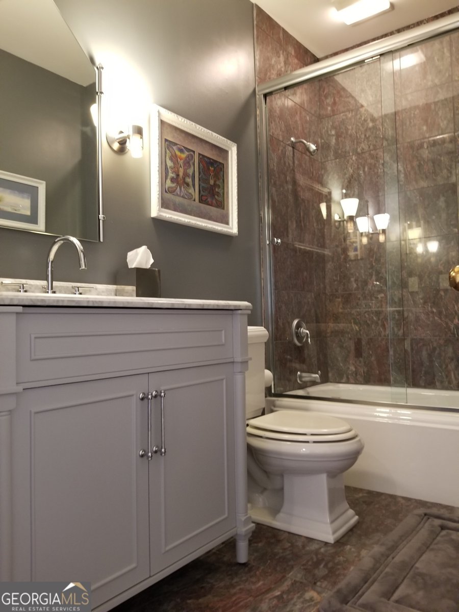 4094 Columns Drive Marietta - 23