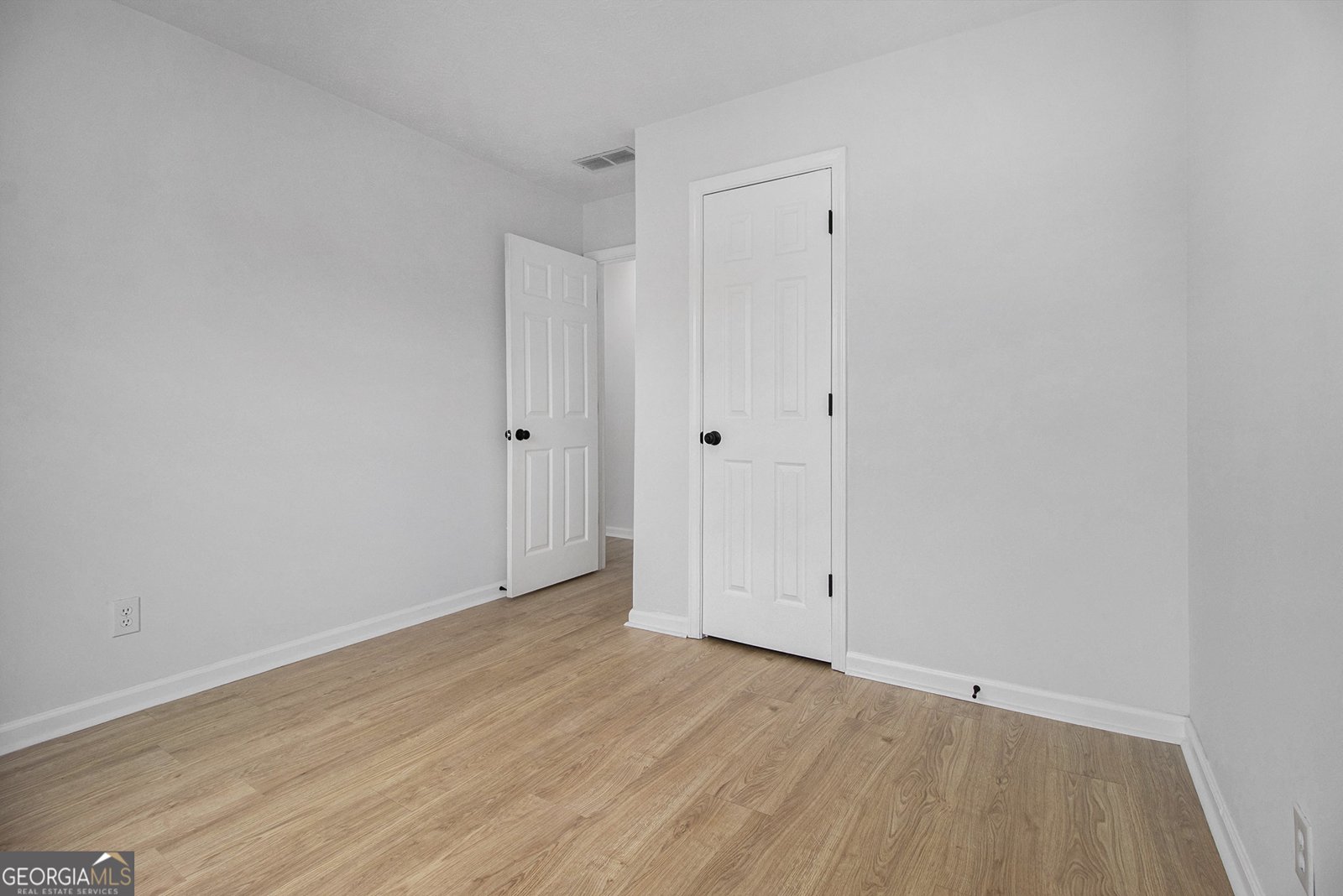5900 Creekside Drive Rex - 22