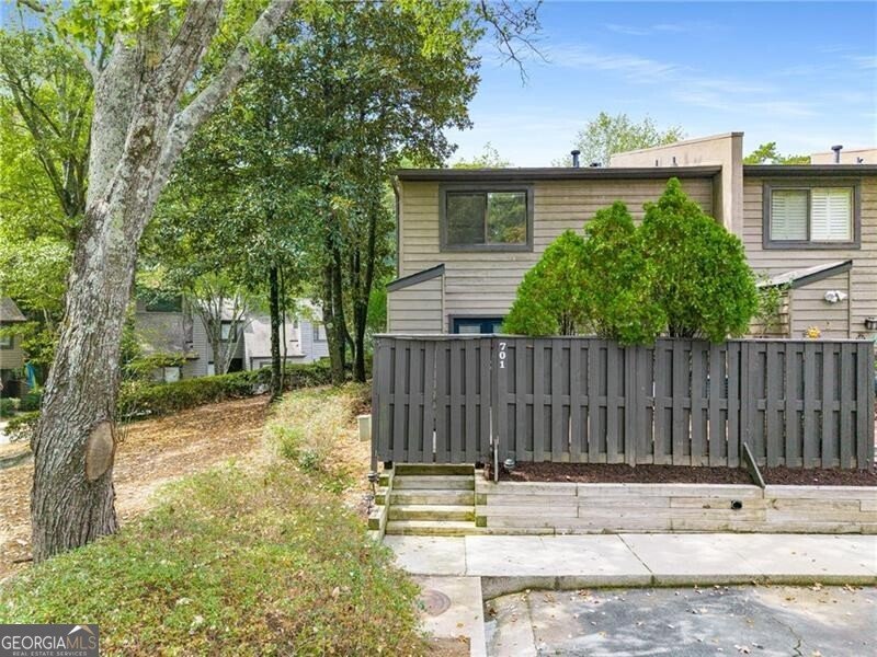 701 Cedar Chase Circle Atlanta - 23