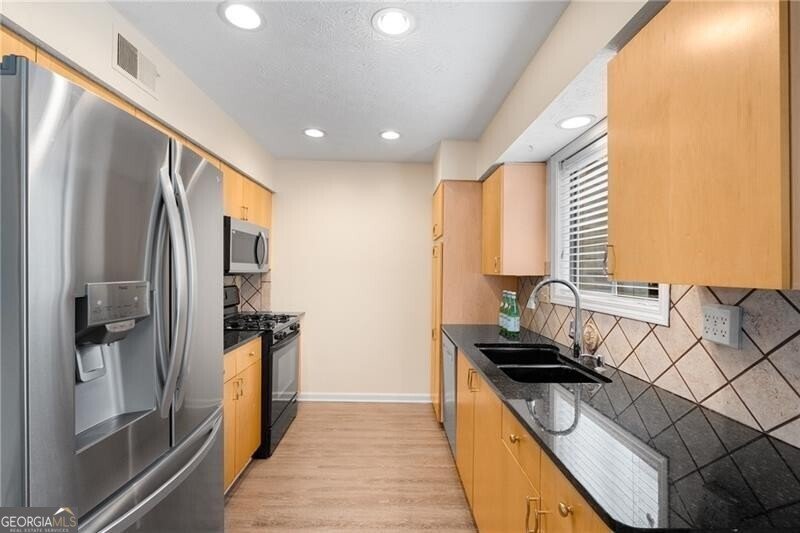 701 Cedar Chase Circle Atlanta - 8