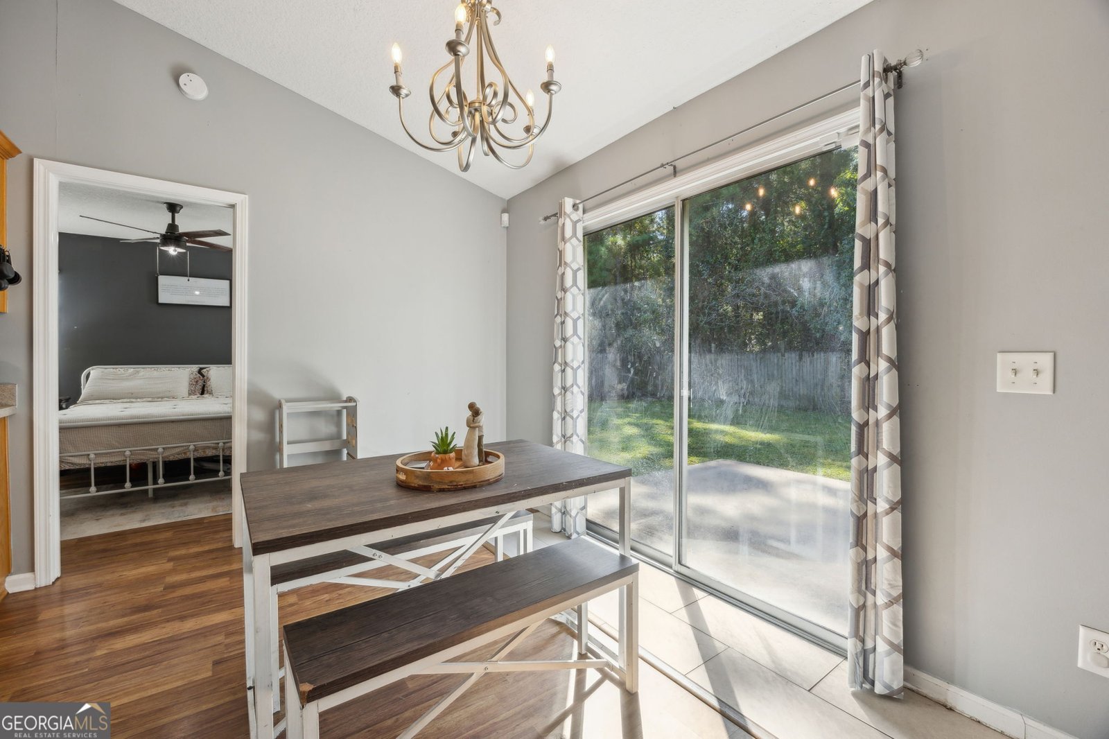 213 Grassmere Street Kingsland - 4