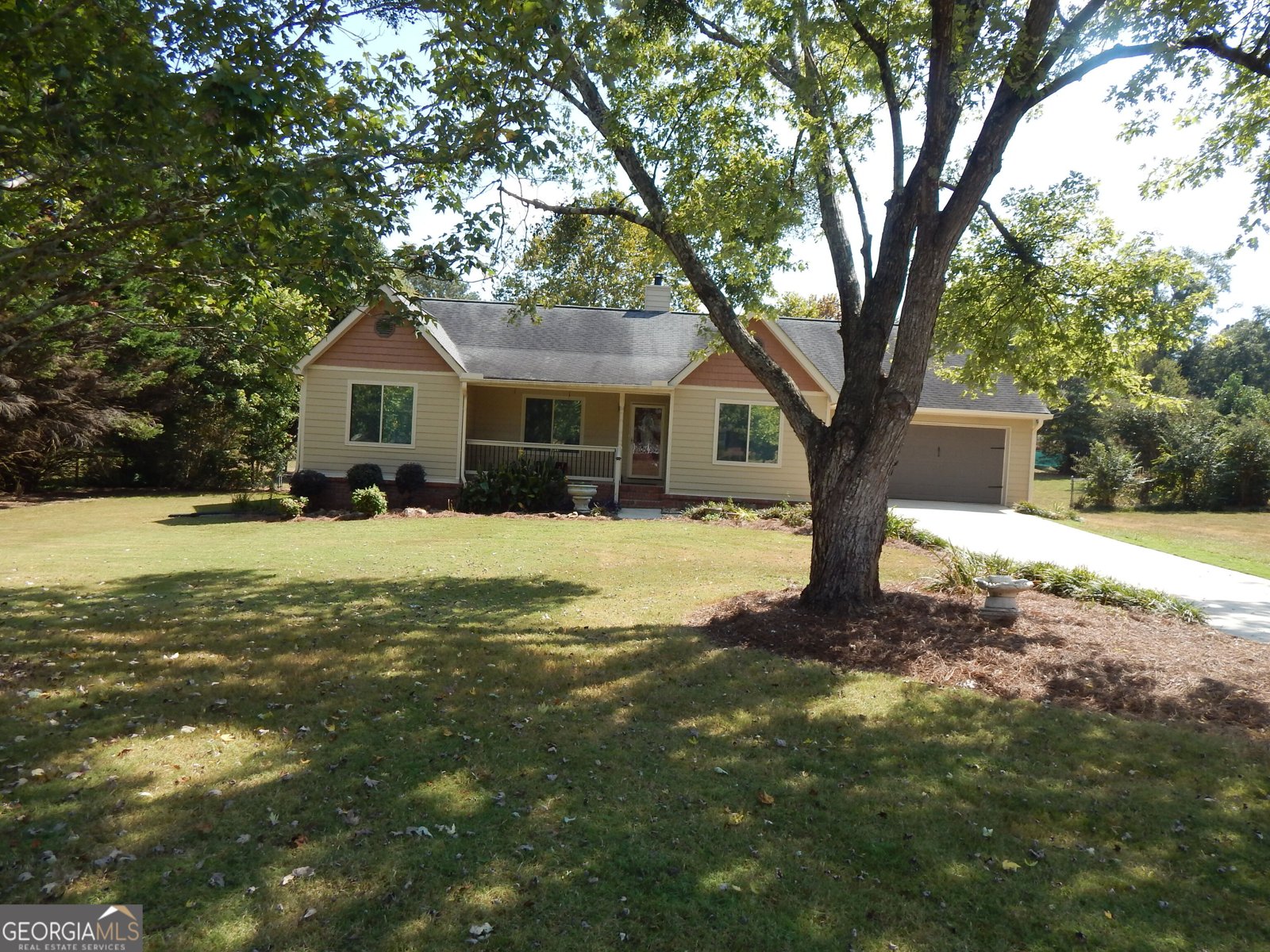3292 Greystone Drive Loganville - 2
