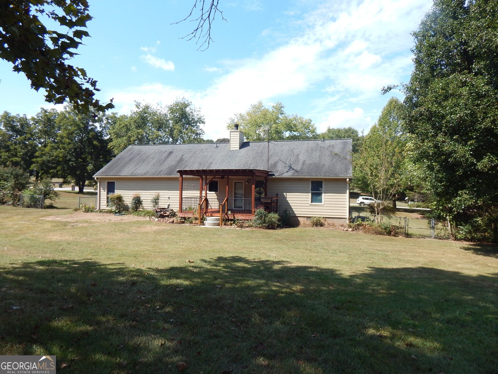 3292 Greystone Drive Loganville - 31