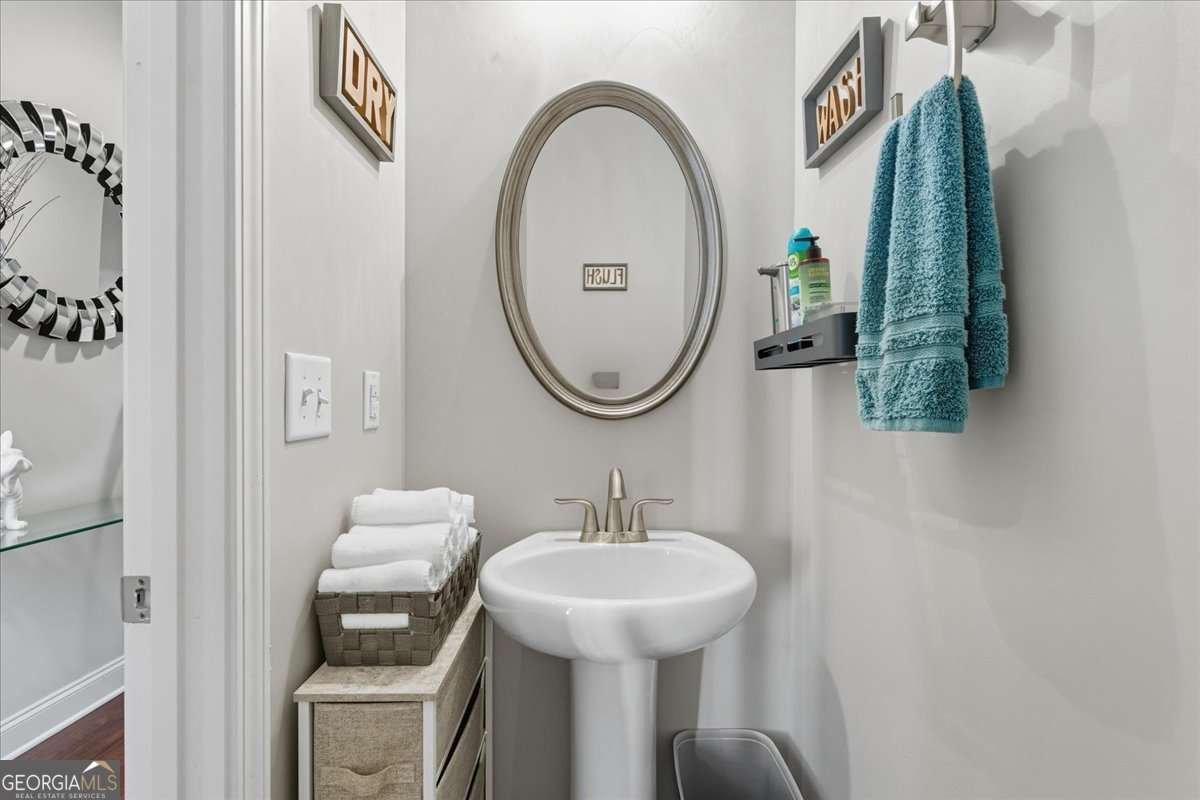 833 Jensmith Avenue Marietta - 23