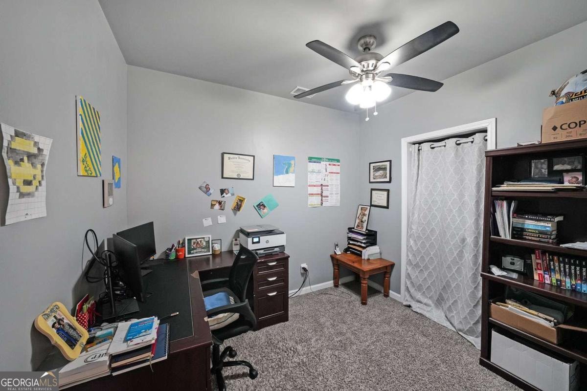 4449 Amberleaf Walk Lilburn - 25