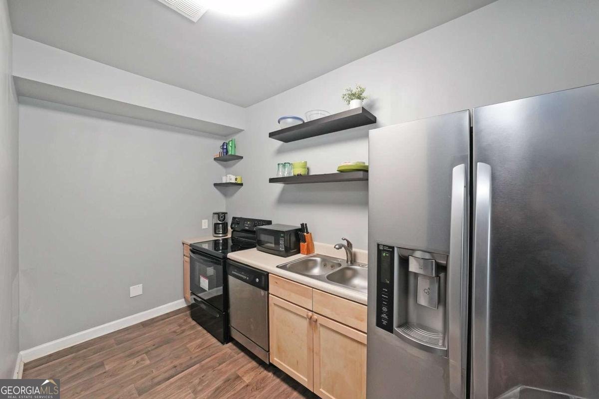 4449 Amberleaf Walk Lilburn - 28