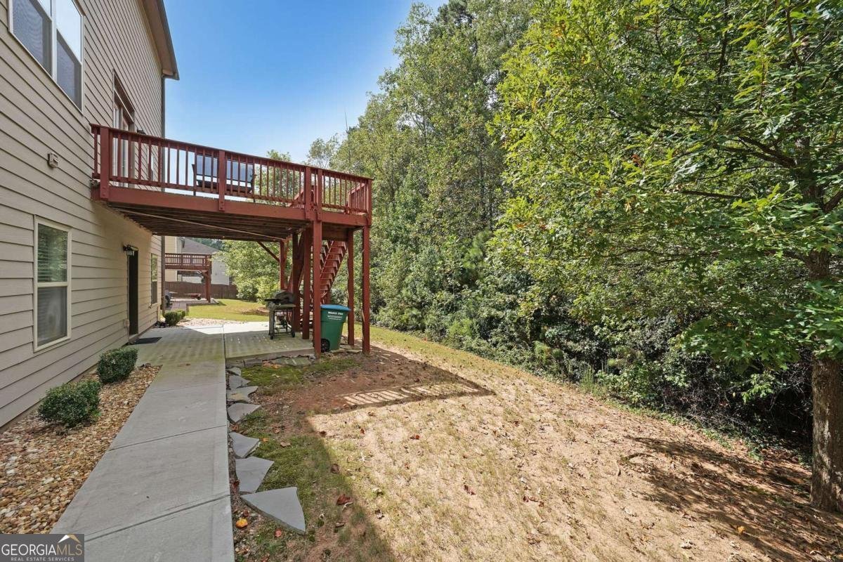 4449 Amberleaf Walk Lilburn - 31