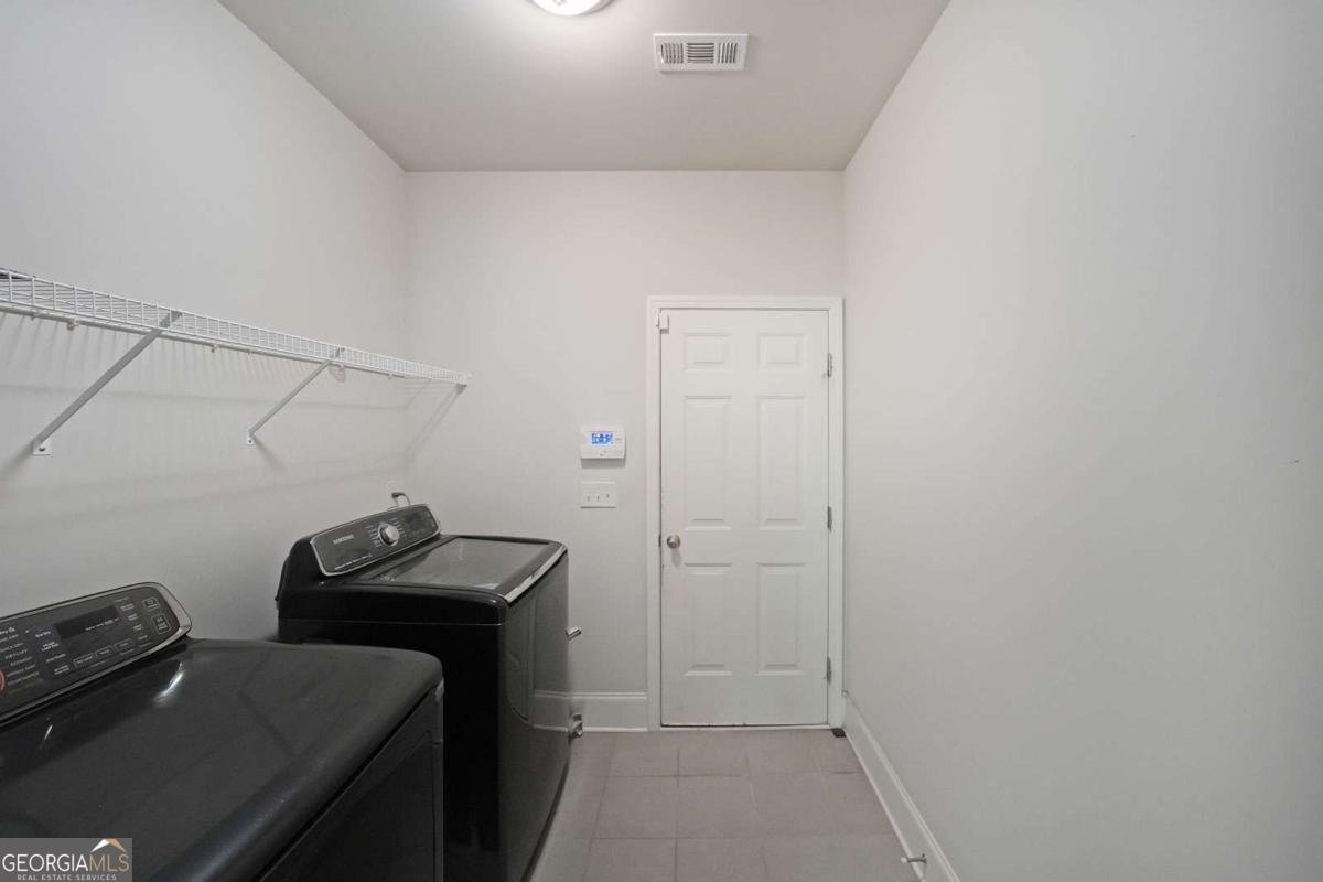 4449 Amberleaf Walk Lilburn - 5