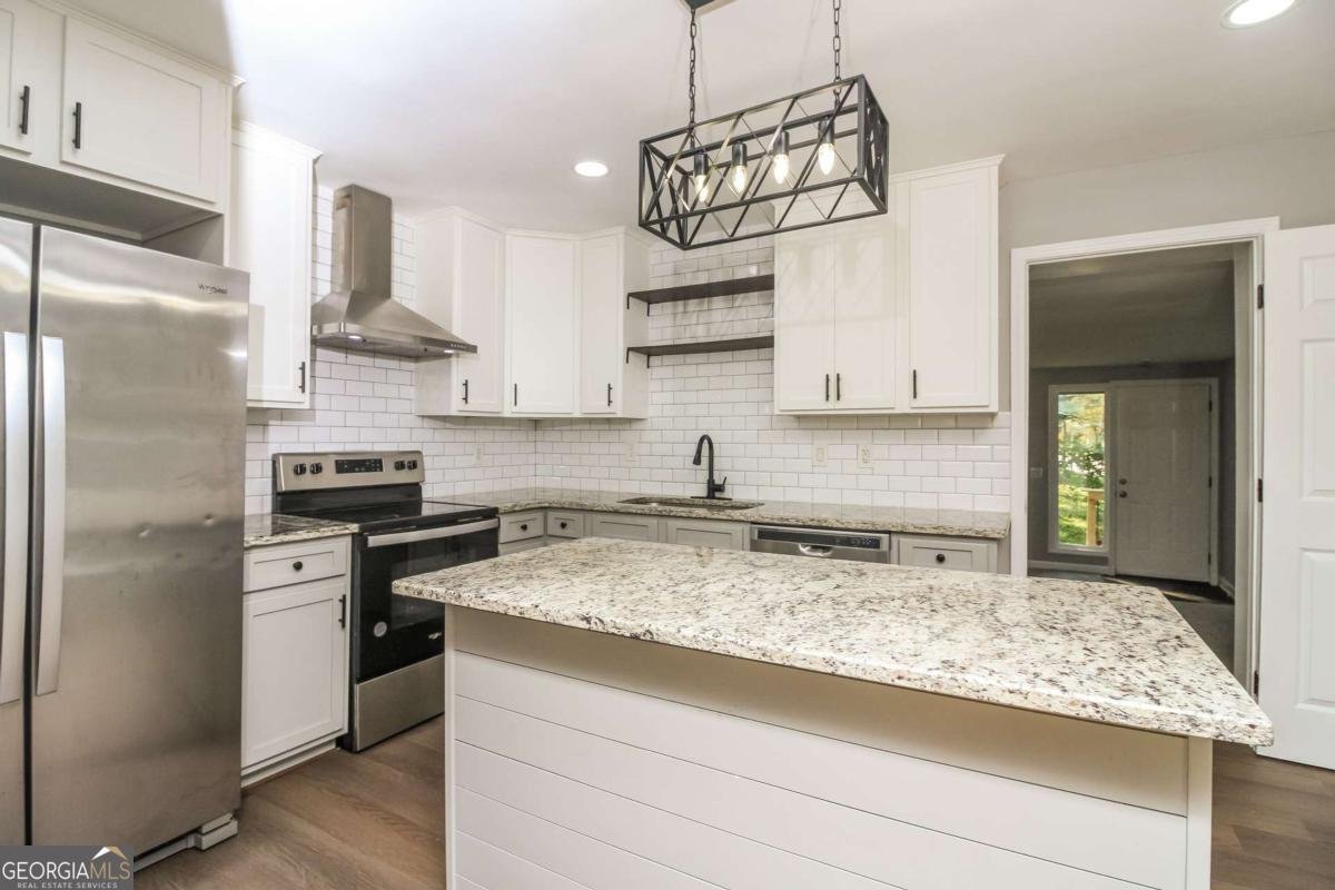 2362 Macon Drive Atlanta - 23