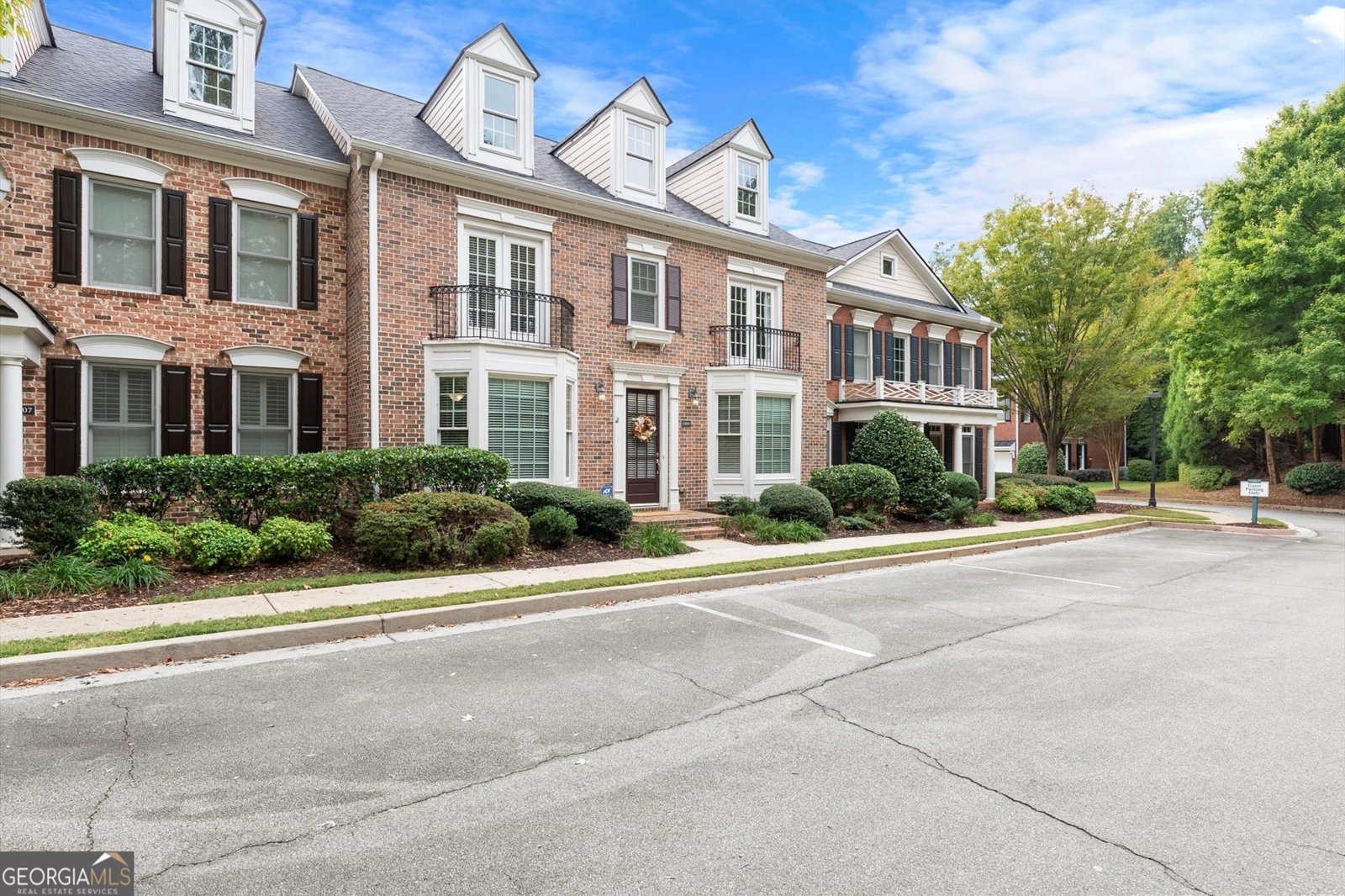 5809 Fairmont Trace Roswell - 2