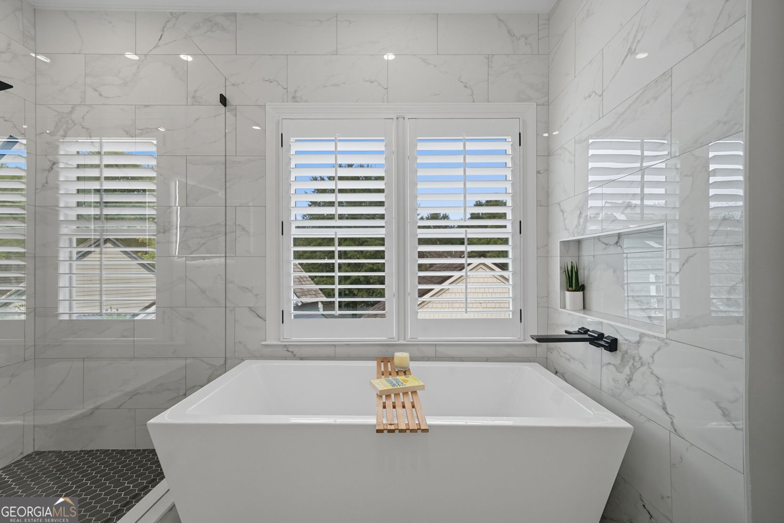 6445 Wesley Hughes Road Cumming - 11