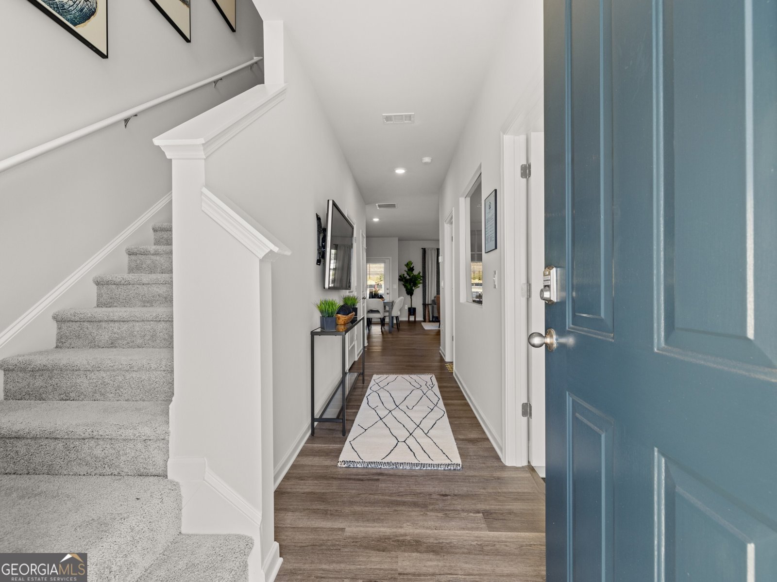 5950 Skylar Drive Atlanta - 2