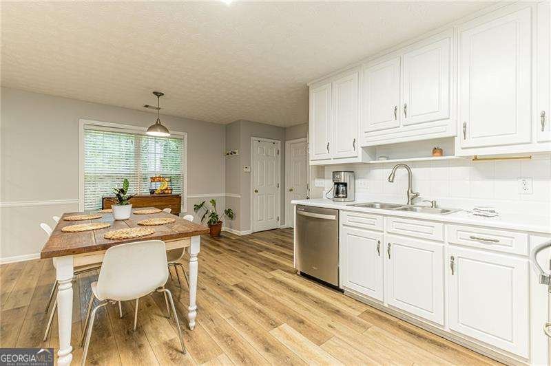 275 Grayson Manor Drive Loganville - 19