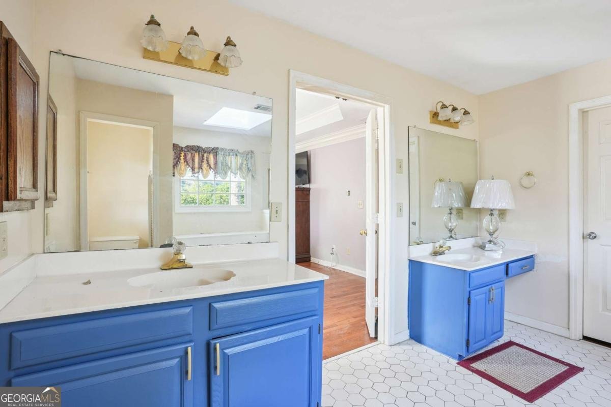 6868 Wynbrooke Cove Stone Mountain - 18