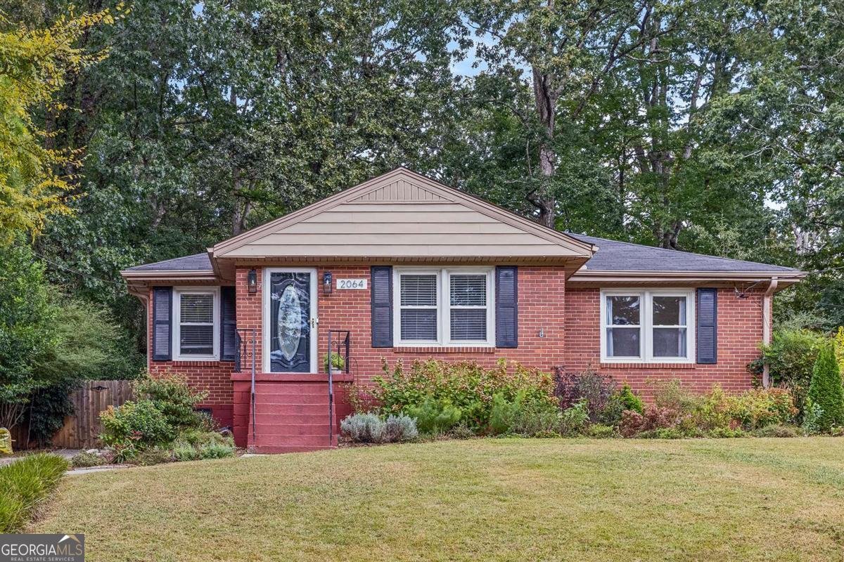2064 Edgemore Drive Atlanta - 2