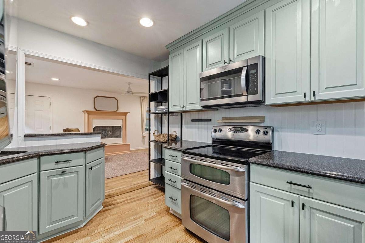 2064 Edgemore Drive Atlanta - 6