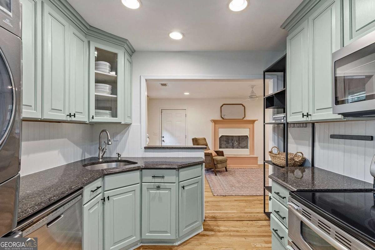 2064 Edgemore Drive Atlanta - 7