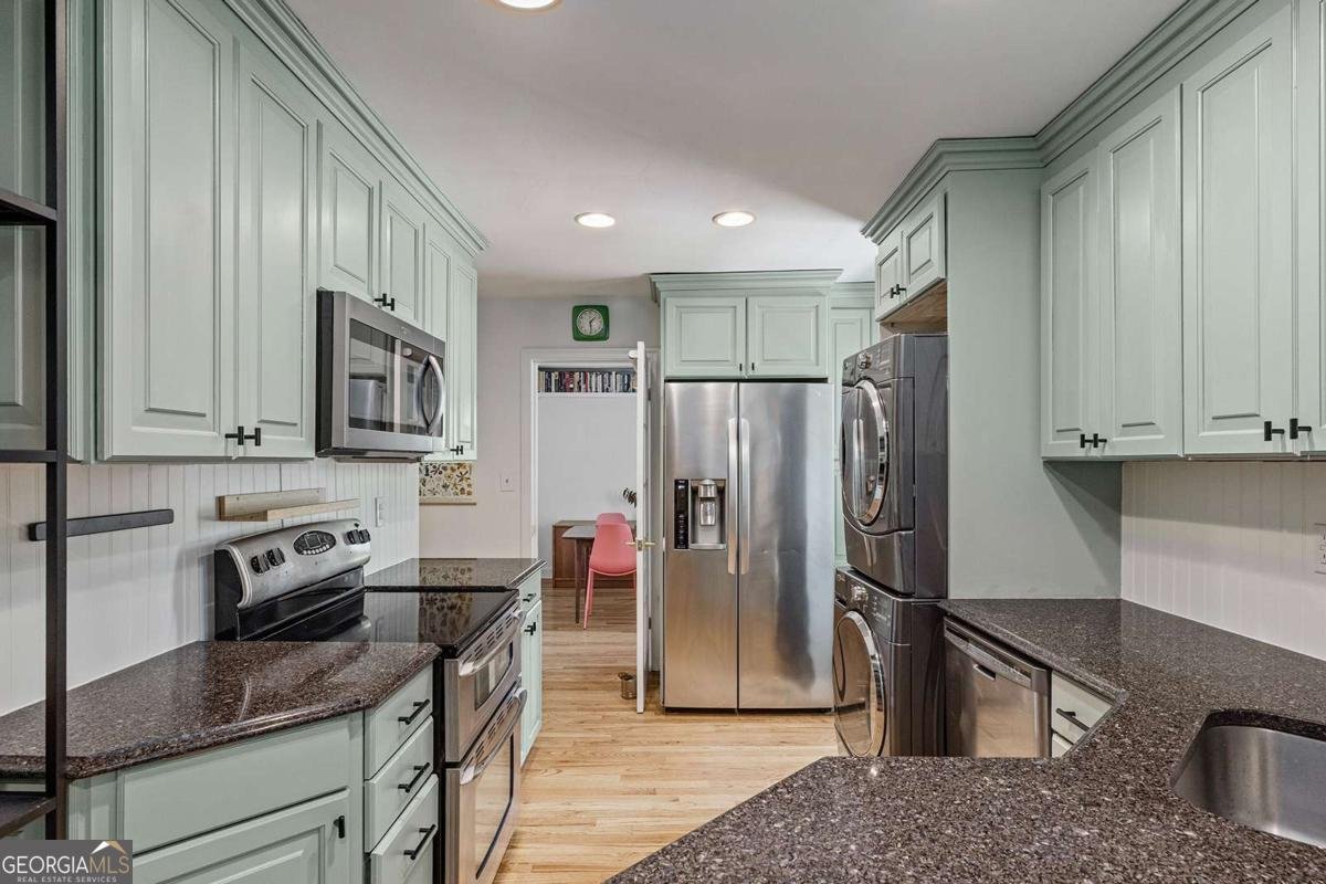 2064 Edgemore Drive Atlanta - 9