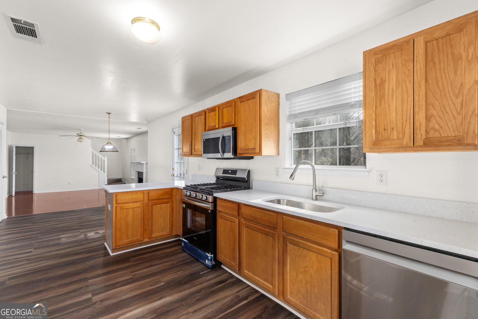 3448 Craggy Perch Douglasville - 15