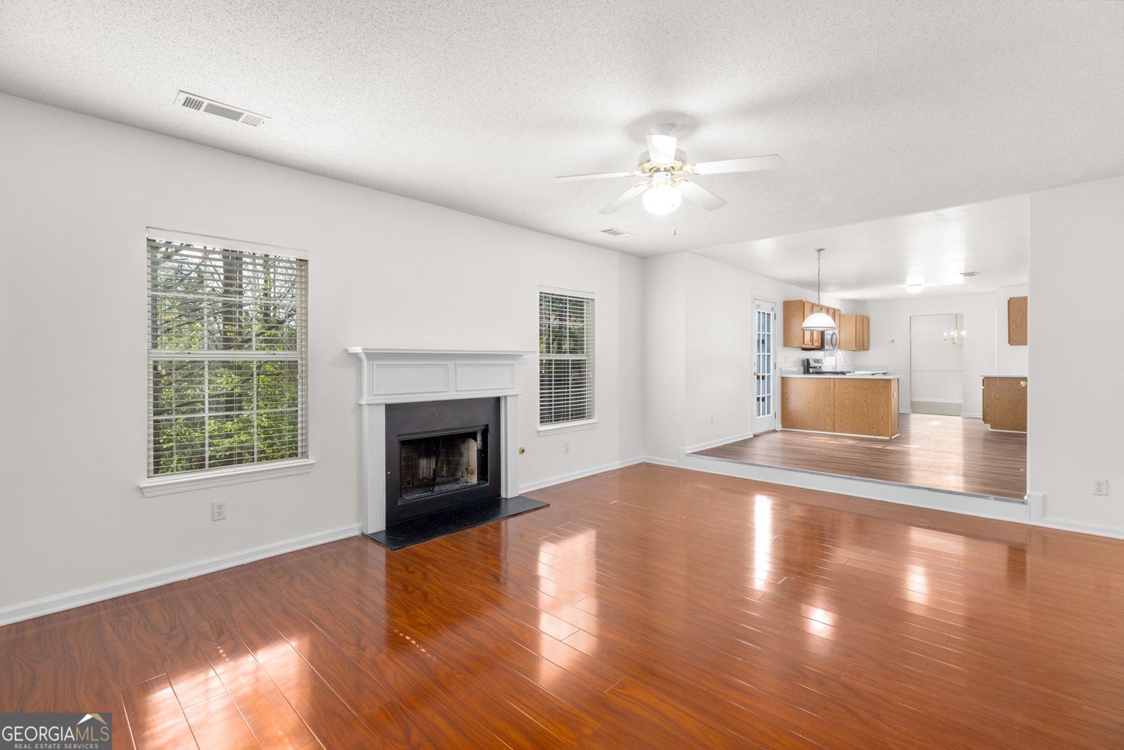 3448 Craggy Perch Douglasville - 28