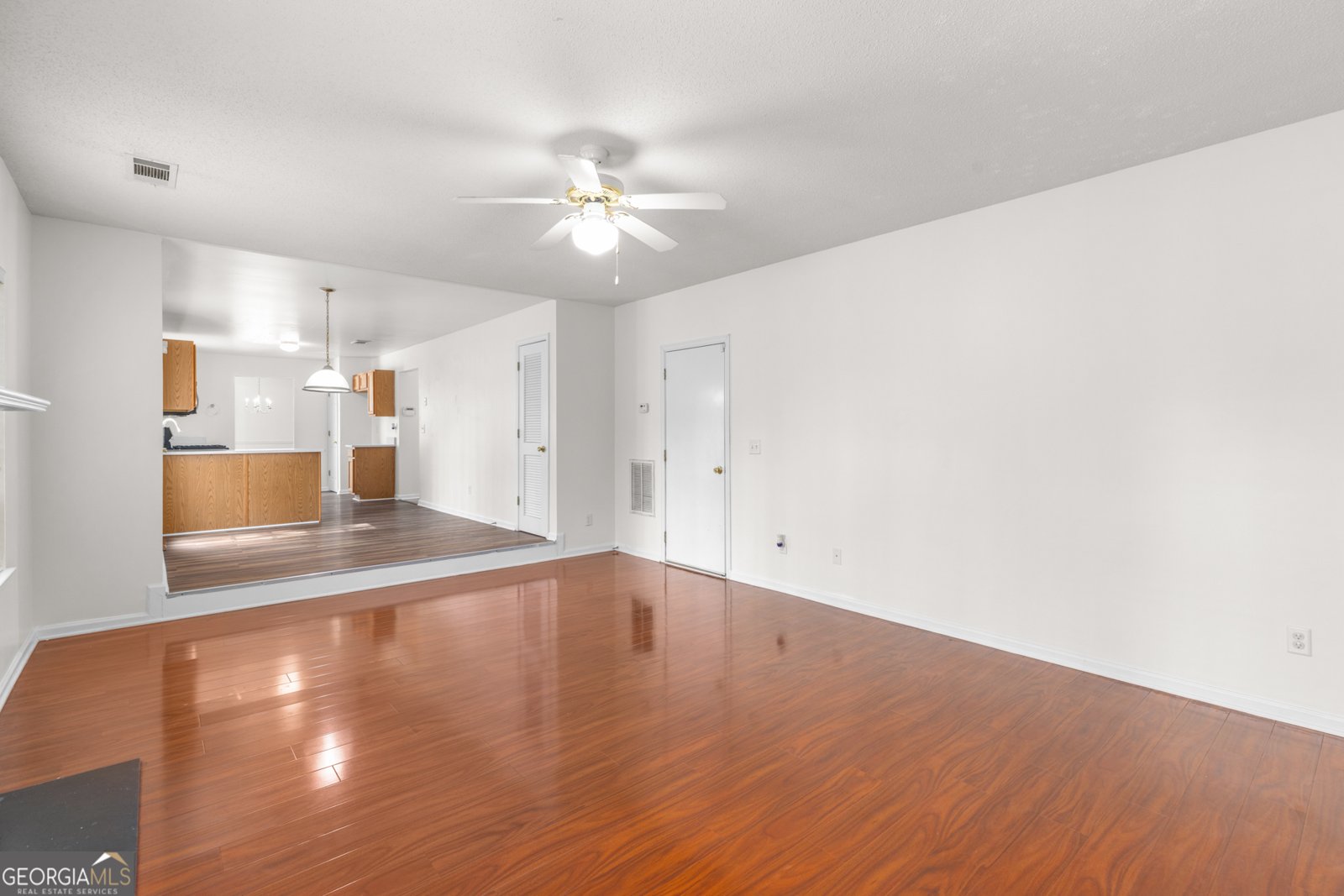 3448 Craggy Perch Douglasville - 29