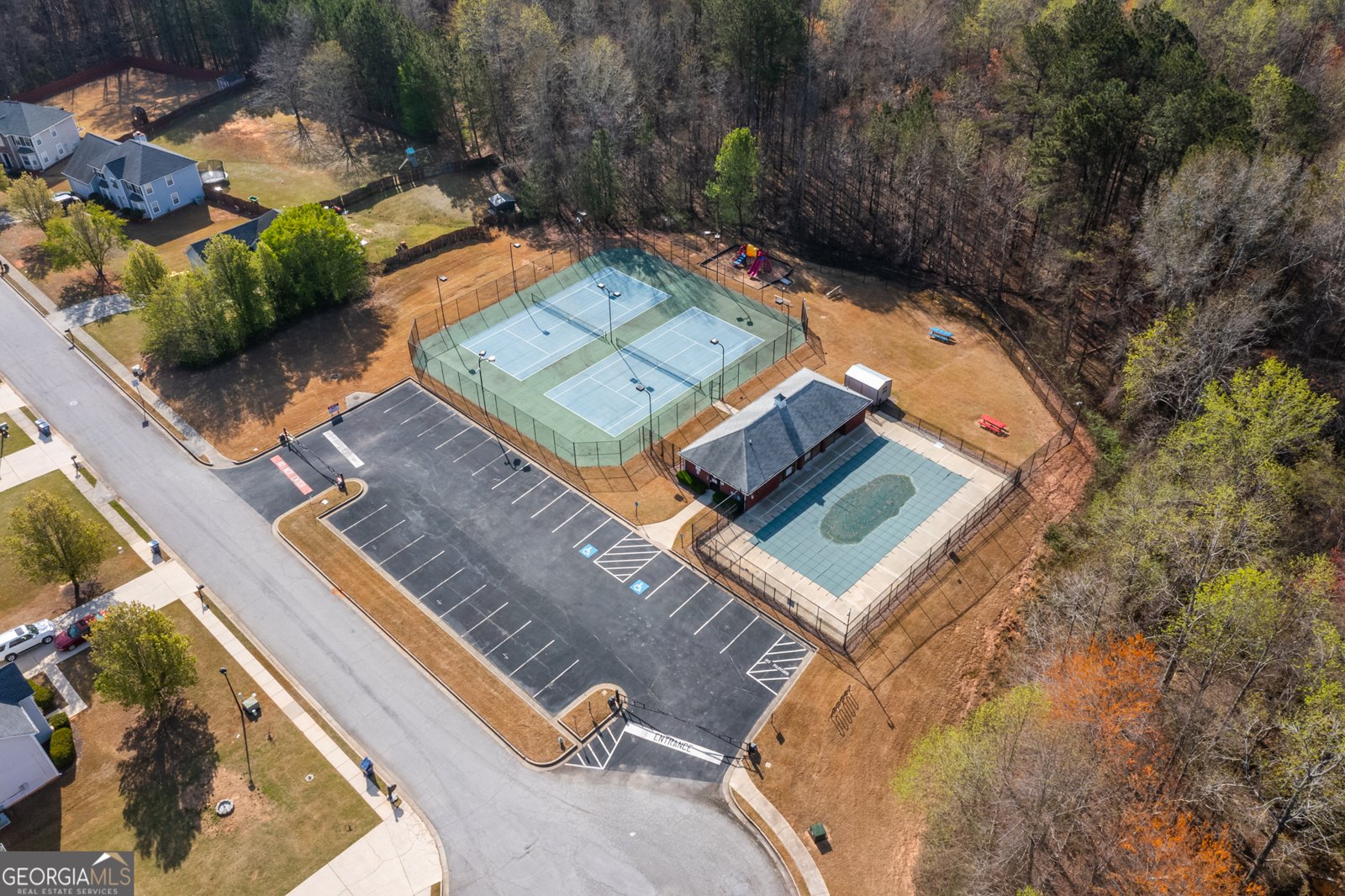 3448 Craggy Perch Douglasville - 74