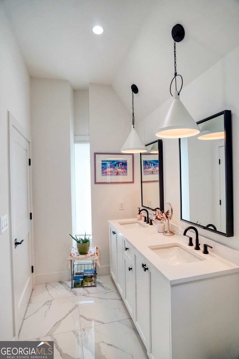 305 Breakspear Lane Fayetteville - 28