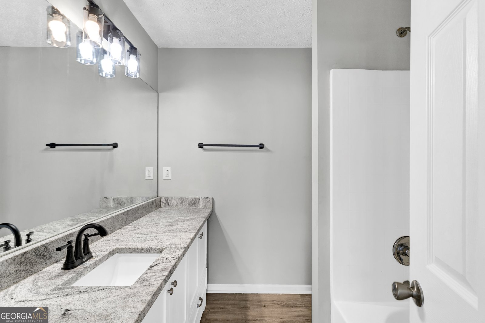 4327 Park Gate Drive East Point - 16