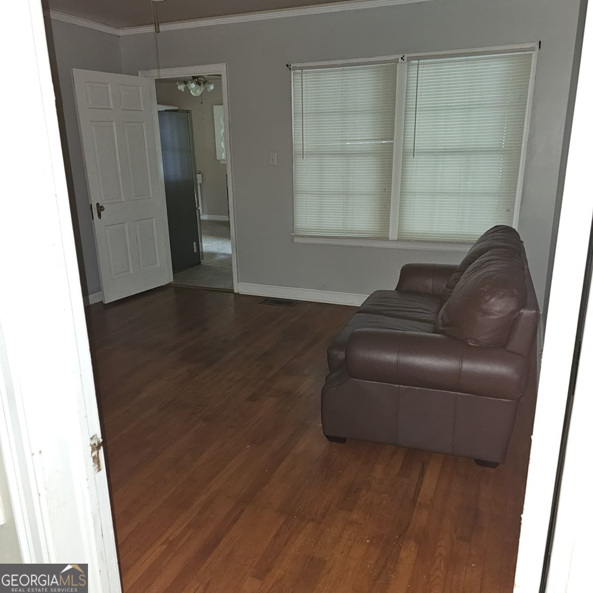 60 East Main Street Hampton - 3