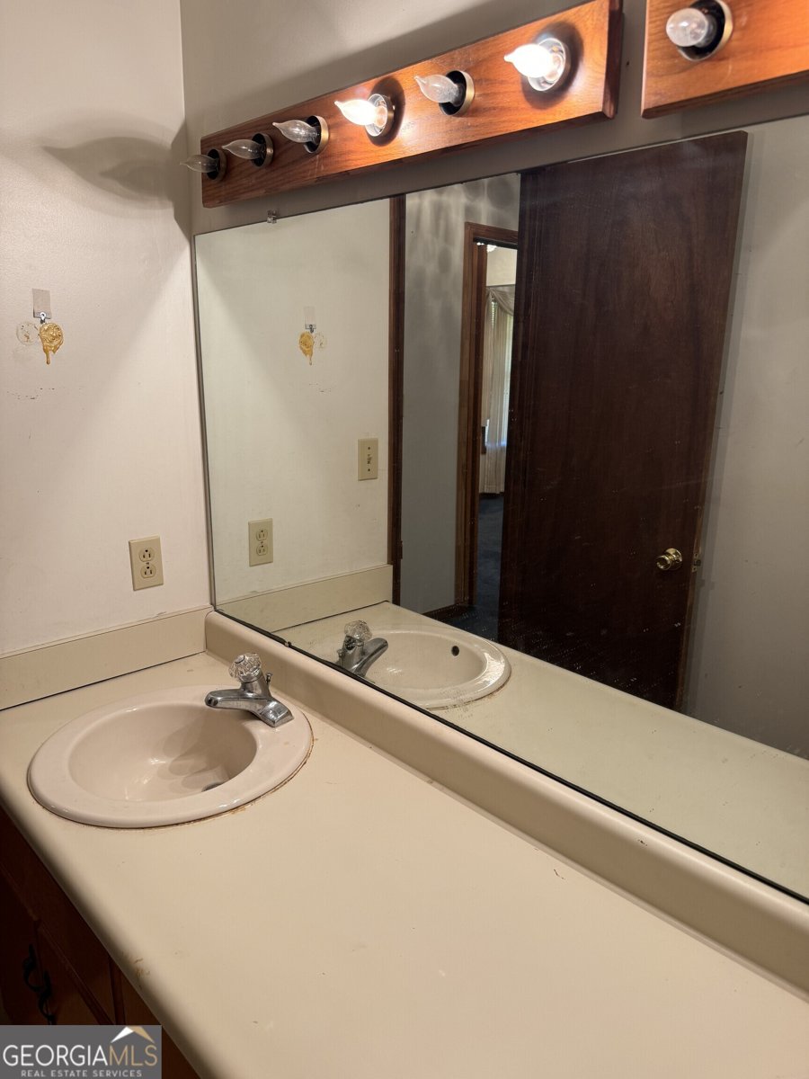 1936 Cedar Grove Road Soperton - 29