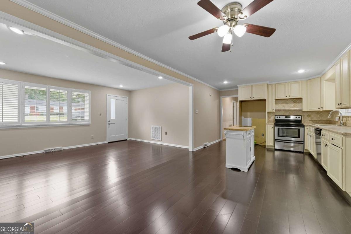 7 Spring Street Cartersville - 2
