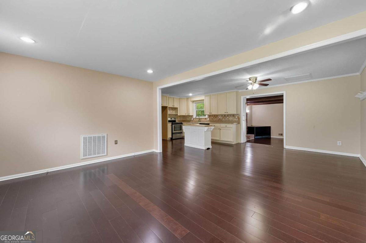 7 Spring Street Cartersville - 3