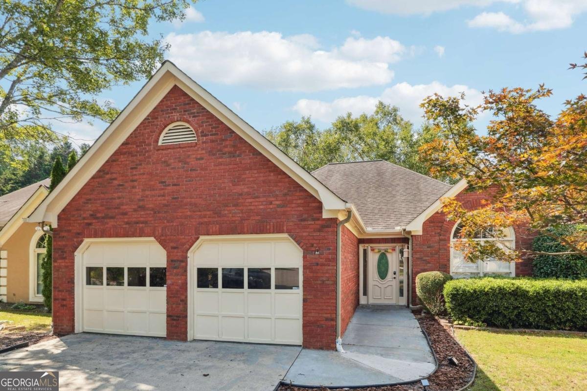 4821 Devon Lane Alpharetta - 4