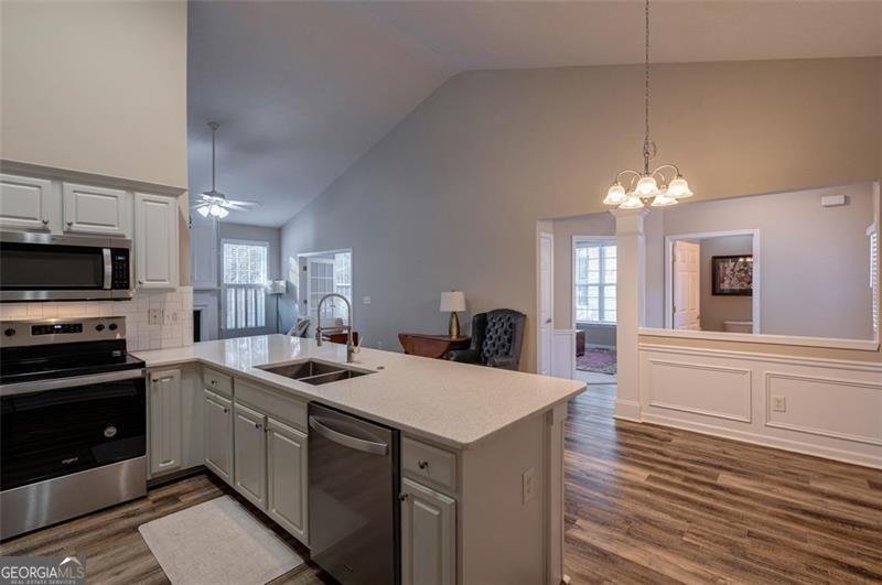326 CAMRY Circle Dallas - 10