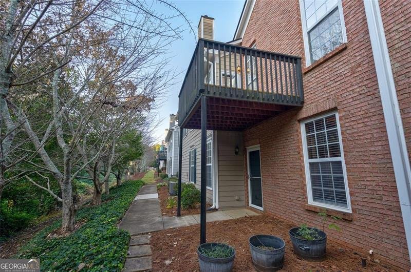 326 CAMRY Circle Dallas - 24