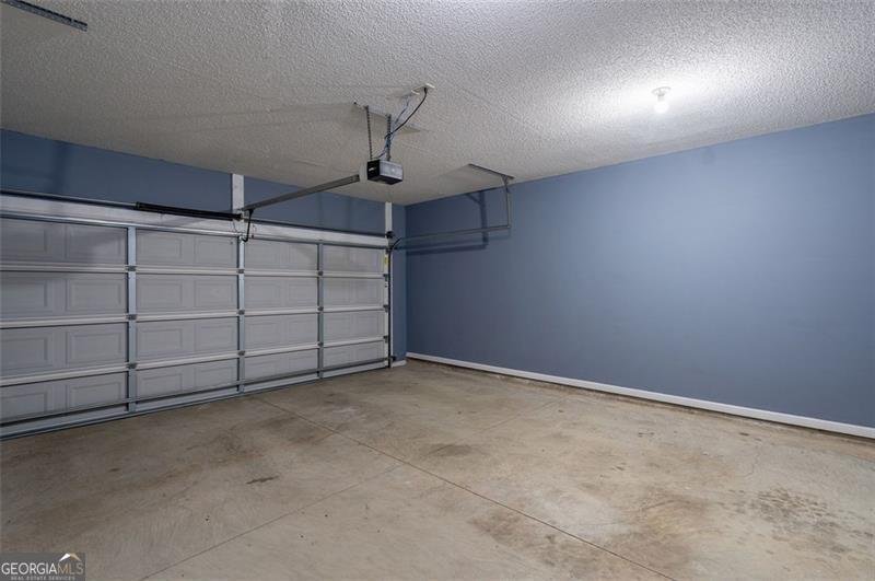 326 CAMRY Circle Dallas - 26